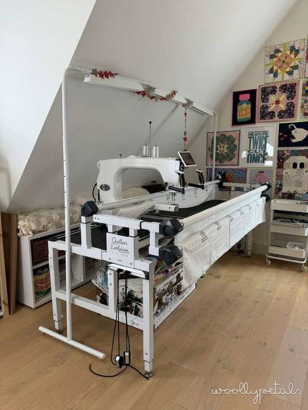 Grace Company Qnique 21X Elite longarm machine on quilting frame during 2 Week Quilt Top Challenge