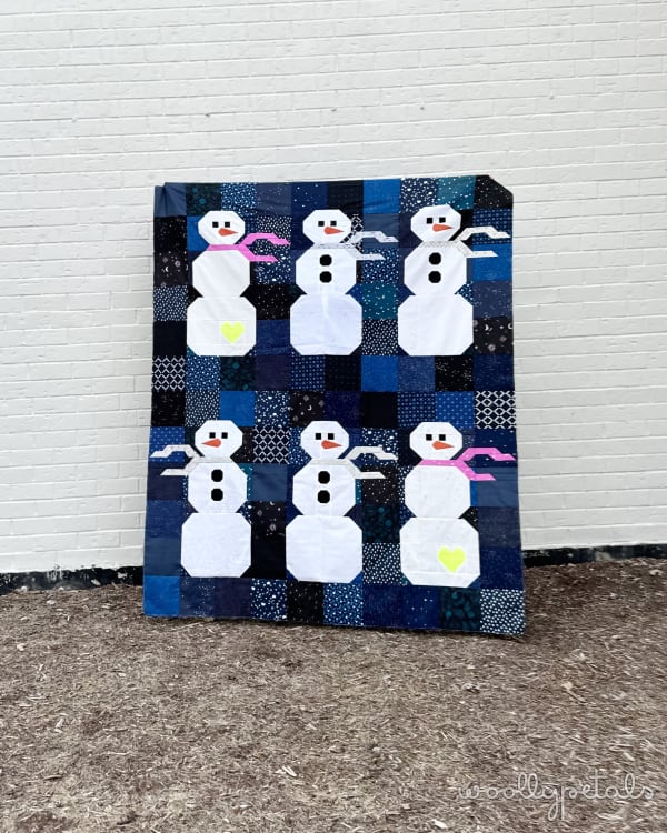 Woollypetals Do You Want to Sew a Snowman quilt with labeled fabric choices