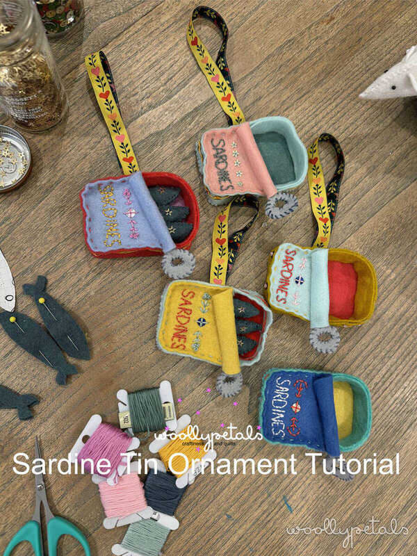 Woollypetals Sardine Tin Ornament Tutorial with felt ornaments and supplies