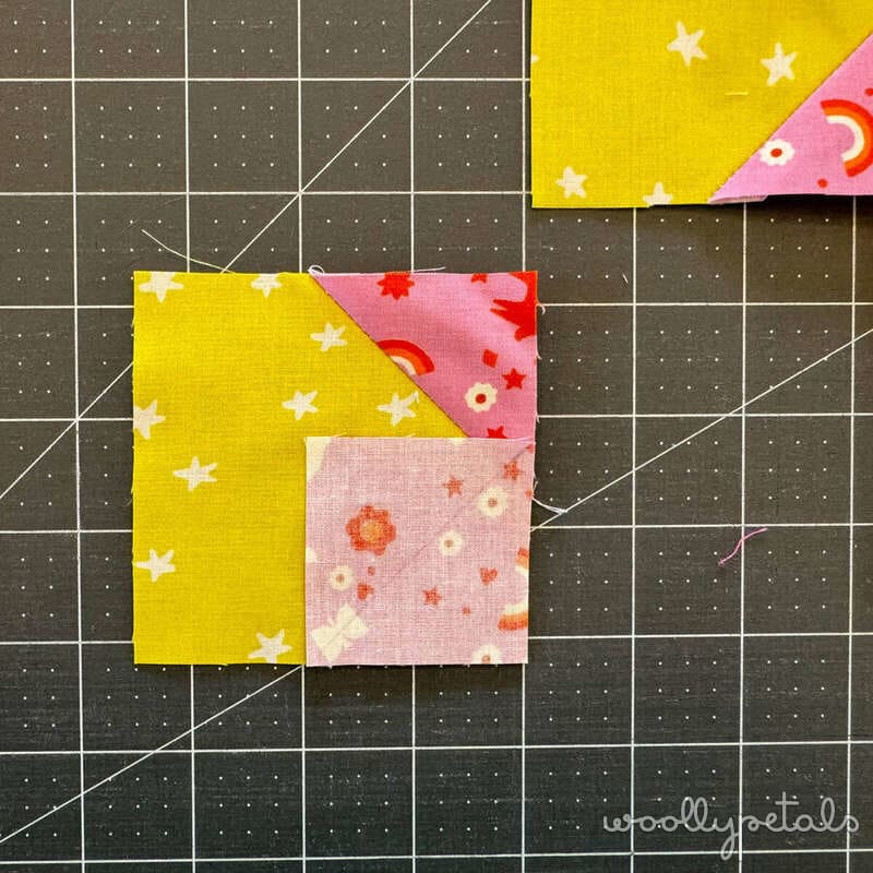 Woollypetals New Star quilt Stitch'N'Flip technique demonstration on cutting mat