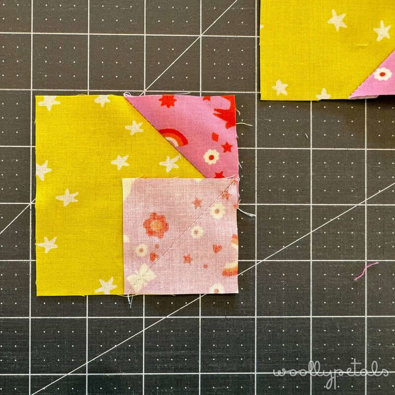 Woollypetals New Star quilt Stitch'N'Flip technique demonstration with fabric squares